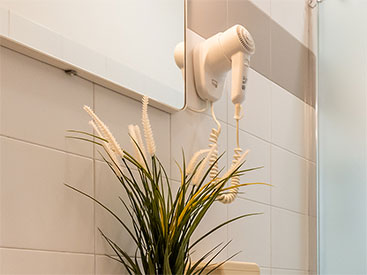 Hotel Marebello - Détail salle de bain en chambre